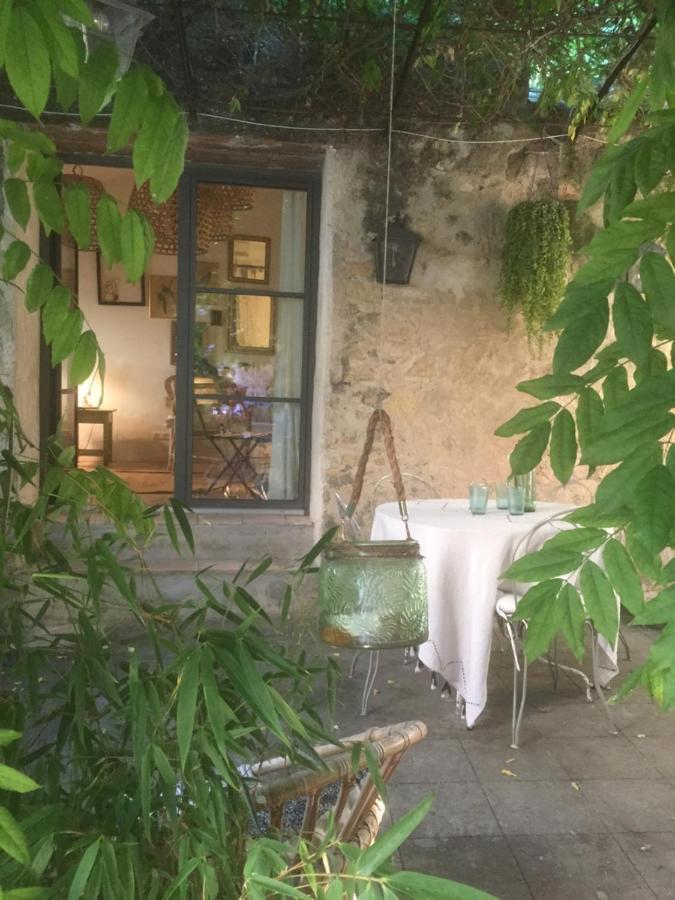 La Petite Maison Лурмарин Экстерьер фото